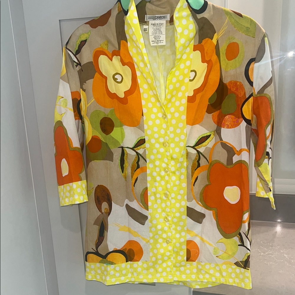 NARACAMICIE gorgeous yellow,orange, white print top.NO FLAWS